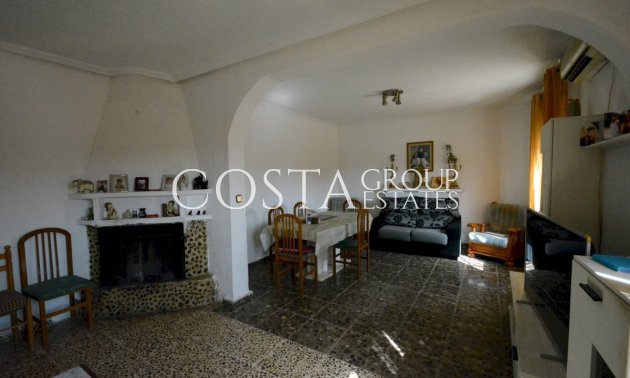 Herverkoop - Villa -
Guardamar del Segura - Guardamar del Segura Centro