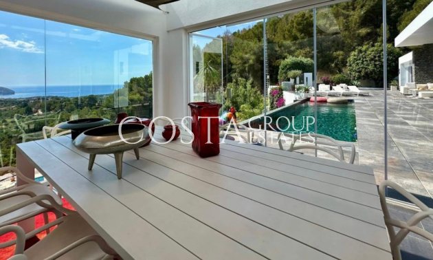 Odsprzedaż - Willa -
Teulada - Moraira