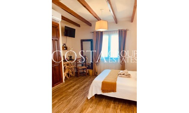 Resale - Villa -
Benissa - Benissa Centro