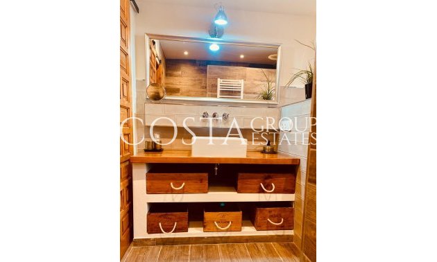 Resale - Villa -
Benissa - Benissa Centro