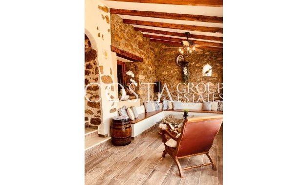 Resale - Villa -
Benissa - Benissa Centro