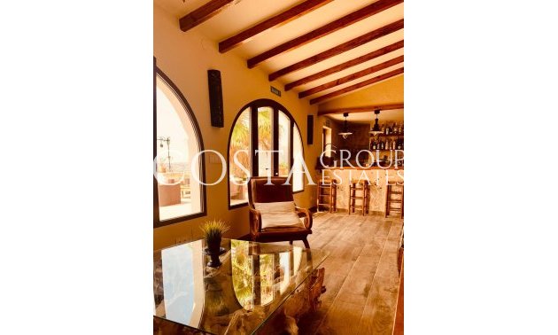 Resale - Villa -
Benissa - Benissa Centro