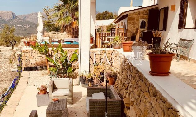 Resale - Villa -
Benissa - Benissa Centro