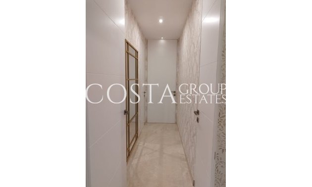 Odsprzedaż - Willa -
Calpe - Calpe Centro