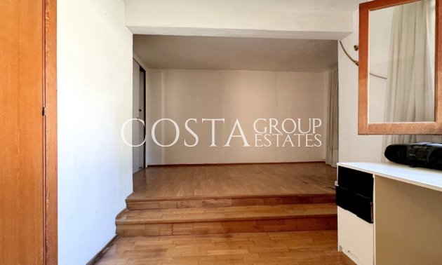 Resale - Villa -
Orihuela - La Zenia