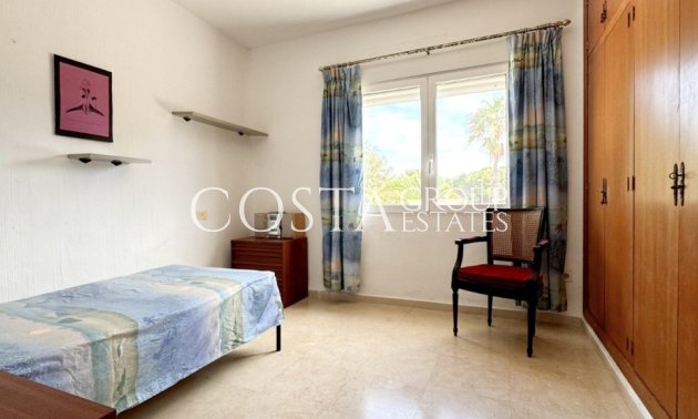 Resale - Villa -
Orihuela - La Zenia