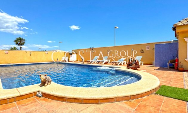 Odsprzedaż - Willa -
Torrevieja - Torrevieja Centro