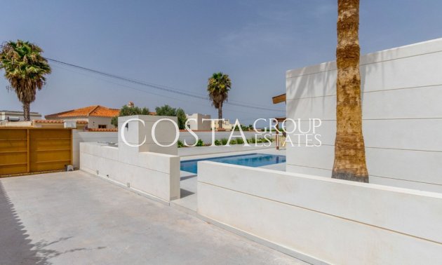 Wiederverkauf - Villa -
Torrevieja - Torrevieja Centro