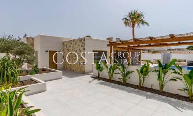 Wiederverkauf - Villa -
Torrevieja - Torrevieja Centro
