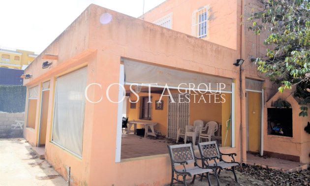 Herverkoop - Villa -
Formentera del Segura