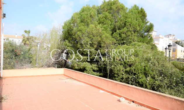 Herverkoop - Villa -
Formentera del Segura