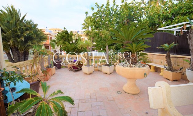 Wiederverkauf - Villa -
Guardamar del Segura - Guardamar del Segura Centro