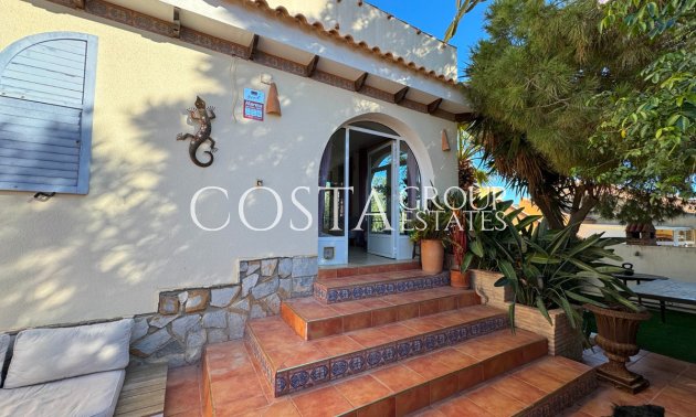 Odsprzedaż - Willa -
Orihuela - La Zenia