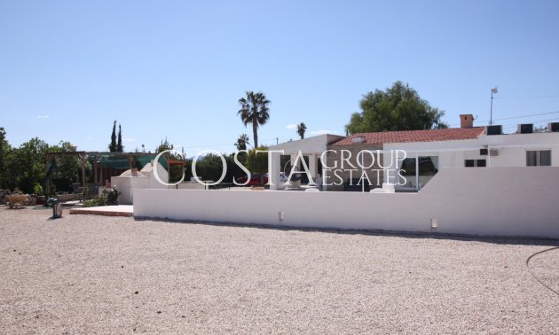 Wiederverkauf - Villa -
Crevillente - Crevillent - Crevillente - Crevillent Centro