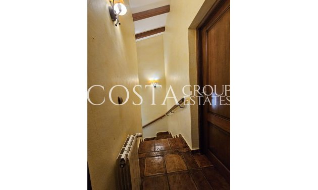 Odsprzedaż - Willa -
Calpe - Calpe Centro