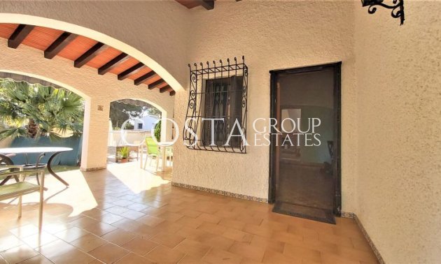 Herverkoop - Villa -
Torrevieja - Torrevieja Centro