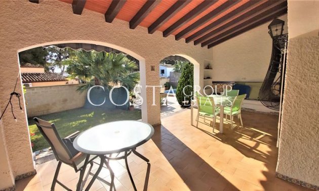 Herverkoop - Villa -
Torrevieja - Torrevieja Centro