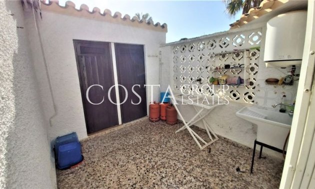 Herverkoop - Villa -
Torrevieja - Torrevieja Centro