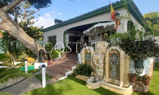 Revente - Villa -
Orihuela - Orihuela Costa