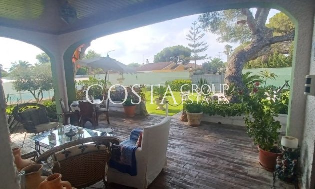 Revente - Villa -
Orihuela - Orihuela Costa