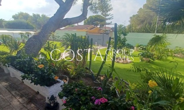 Revente - Villa -
Orihuela - Orihuela Costa