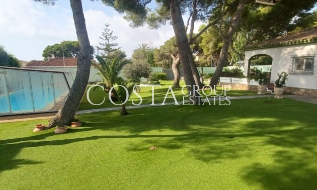 Revente - Villa -
Orihuela - Orihuela Costa