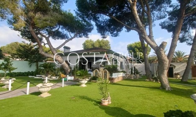 Revente - Villa -
Orihuela - Orihuela Costa