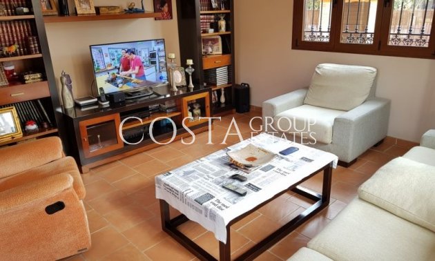 Wiederverkauf - Villa -
Torrevieja - Torrevieja Centro