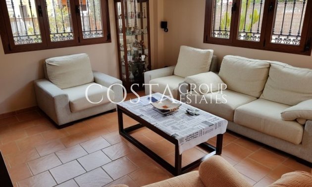 Wiederverkauf - Villa -
Torrevieja - Torrevieja Centro