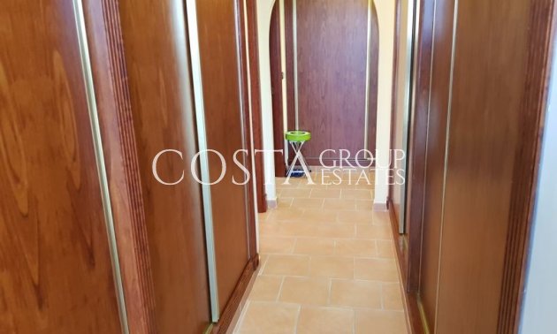 Wiederverkauf - Villa -
Torrevieja - Torrevieja Centro