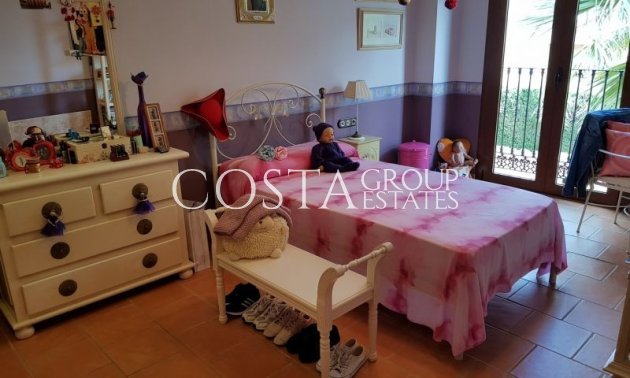 Wiederverkauf - Villa -
Torrevieja - Torrevieja Centro