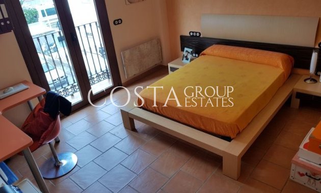 Wiederverkauf - Villa -
Torrevieja - Torrevieja Centro