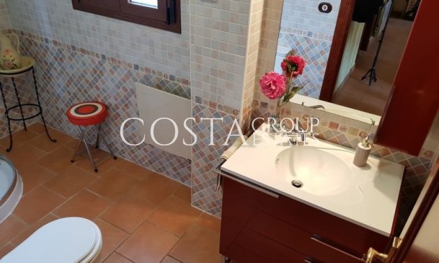 Wiederverkauf - Villa -
Torrevieja - Torrevieja Centro