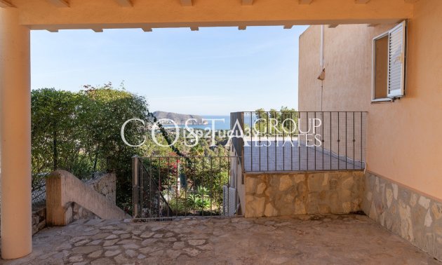 Odsprzedaż - Willa -
Teulada - Moraira