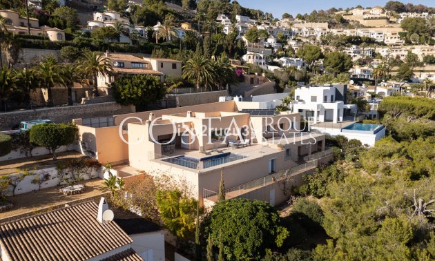 Odsprzedaż - Willa -
Teulada - Moraira
