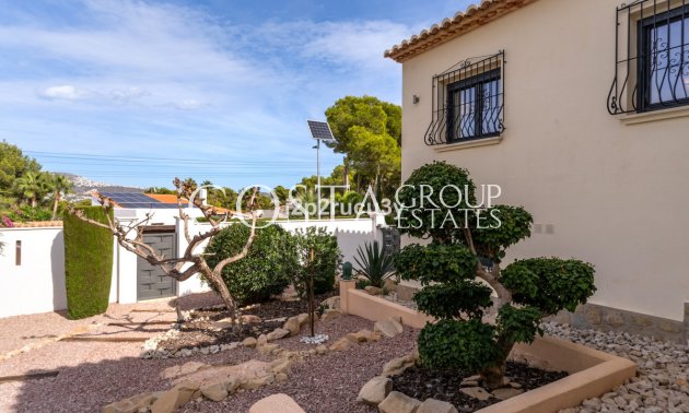 Odsprzedaż - Willa -
Teulada - Moraira