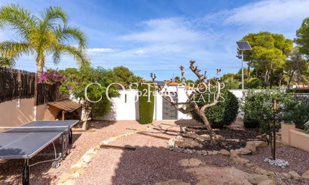 Odsprzedaż - Willa -
Teulada - Moraira
