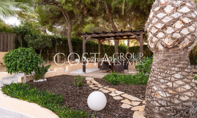 Odsprzedaż - Willa -
Teulada - Moraira