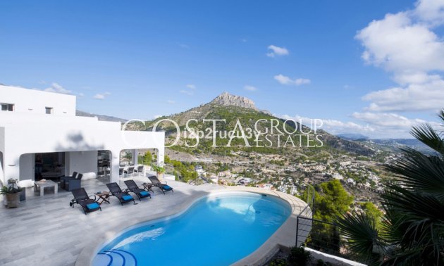Odsprzedaż - Willa -
Calpe - Calpe Centro