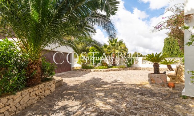 Herverkoop - Villa -
Teulada - Moraira
