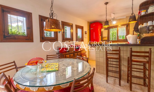 Herverkoop - Villa -
Teulada - Moraira