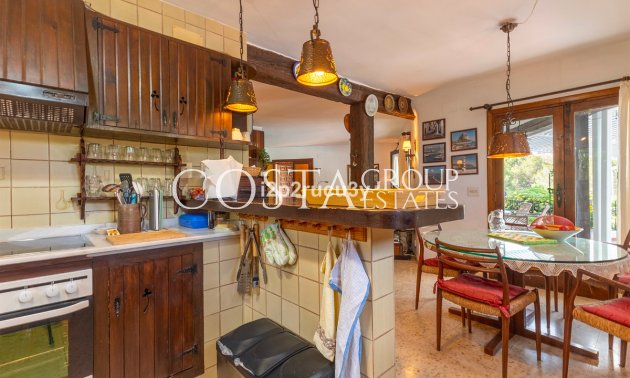 Herverkoop - Villa -
Teulada - Moraira