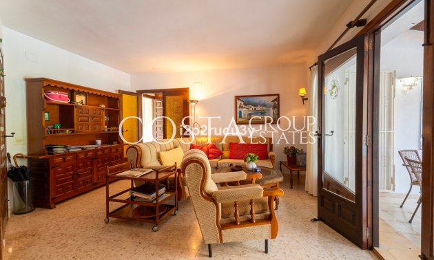 Herverkoop - Villa -
Teulada - Moraira