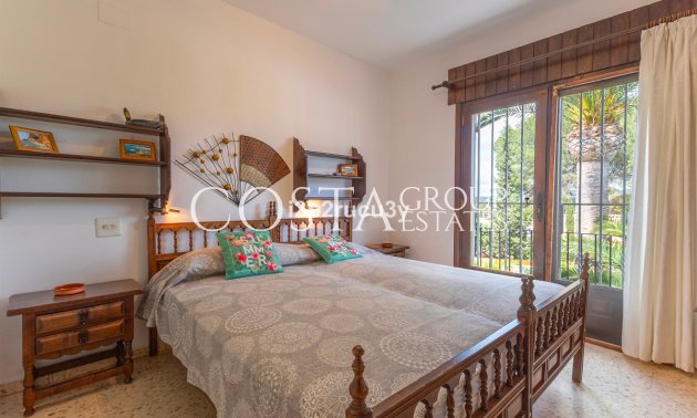 Herverkoop - Villa -
Teulada - Moraira