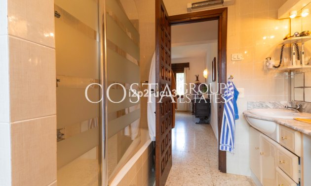 Herverkoop - Villa -
Teulada - Moraira