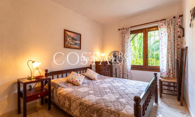 Herverkoop - Villa -
Teulada - Moraira