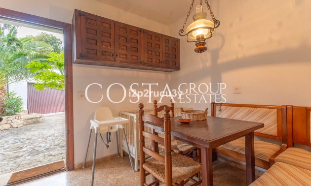 Herverkoop - Villa -
Teulada - Moraira