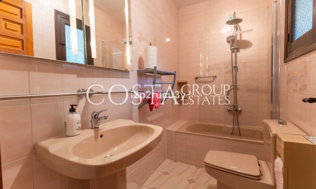 Herverkoop - Villa -
Teulada - Moraira