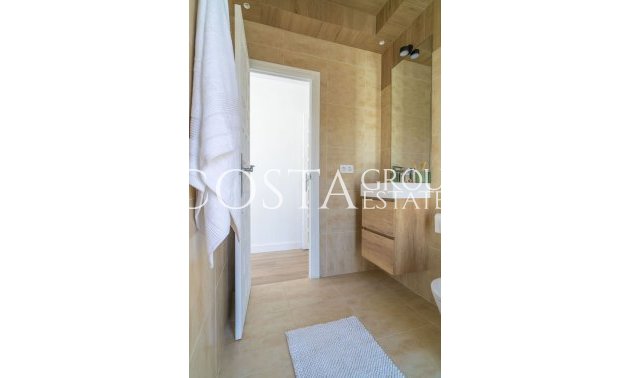Herverkoop - Villa -
Torrevieja - La Siesta