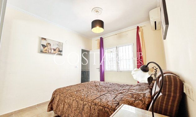 Herverkoop - Villa -
Teulada - Moraira